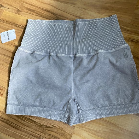 NWT Free People Good Karma Running Shorts - Picture 6 of 6